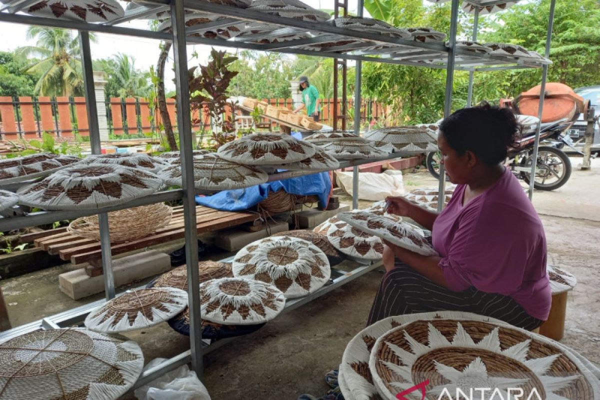 Kebangkitan perajin serat alam di Kulon Progo