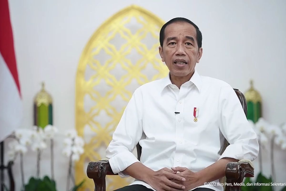 Widodo urges travelers to return earlier to prevent traffic congestion