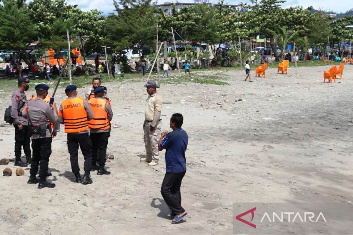 Cegah pungli di Pantai Padang, Polresta dirikan pos pemantau