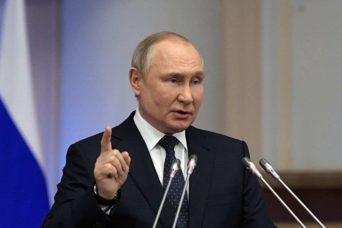 Putin perintahkan sanksi balasan  terhadap Barat