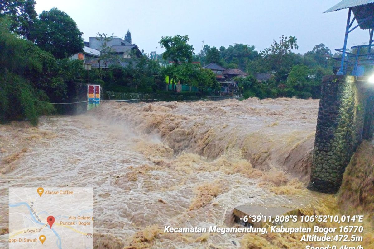 Bendung Katulampa Bogor berstatus siaga 3 banjir