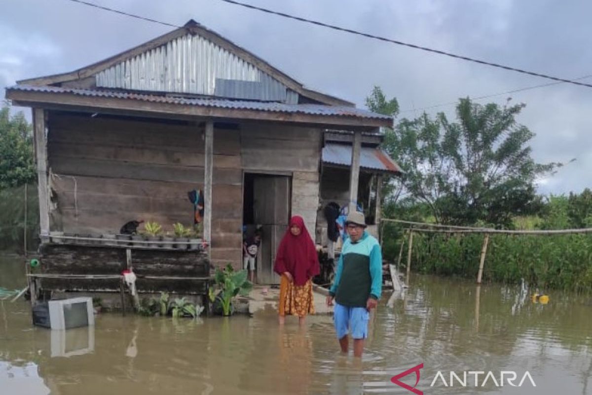 Gerak cepat BPBD tangani banjir  di Poso