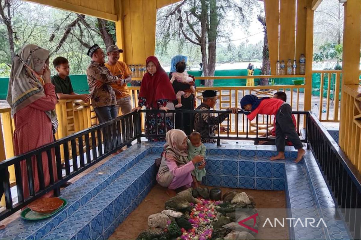 Makam Tengku Diujung ramai dikunjungi peziarah