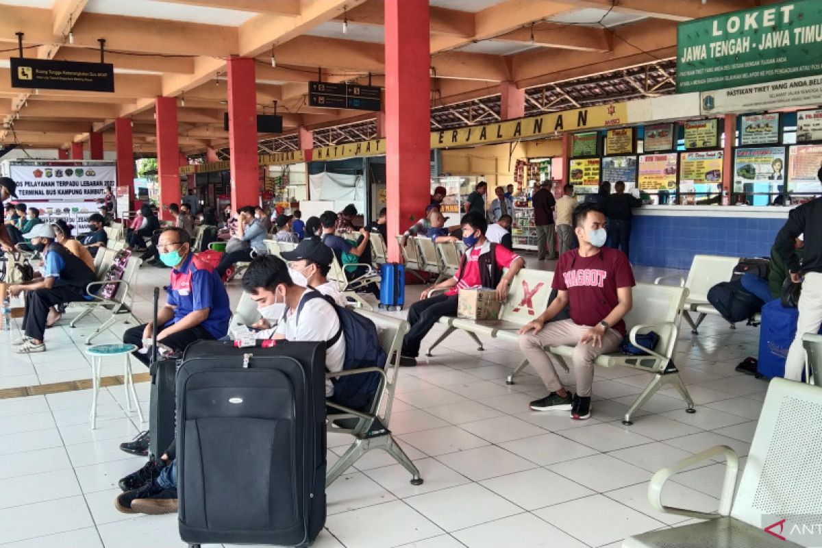 Legislator lauds no crackdown for migrants arriving in Jakarta