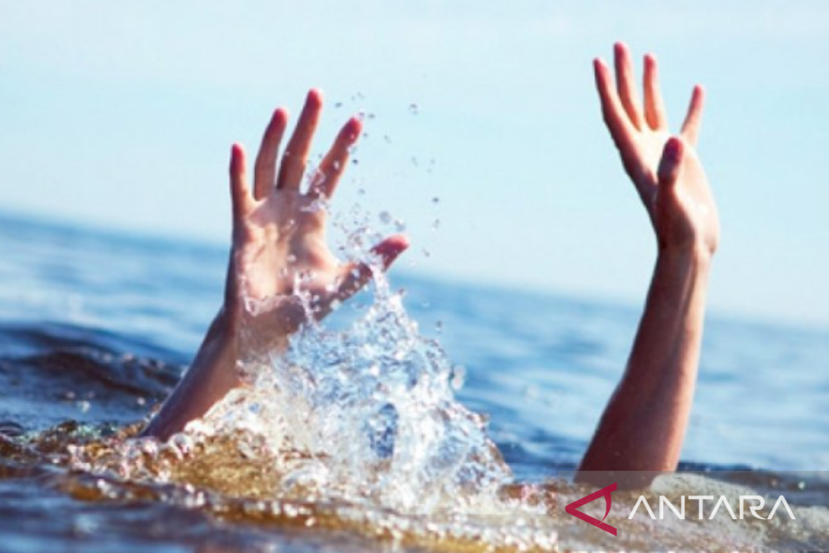 Bocah sebelas tahun hilang saat berenang di sungai