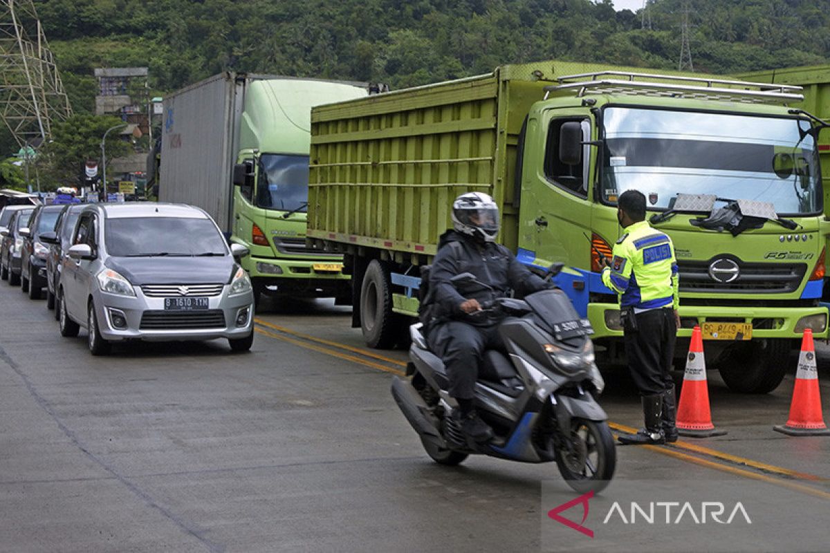 Polri siapkan strategi urai kepadatan arus balik di tol dan pelabuhan