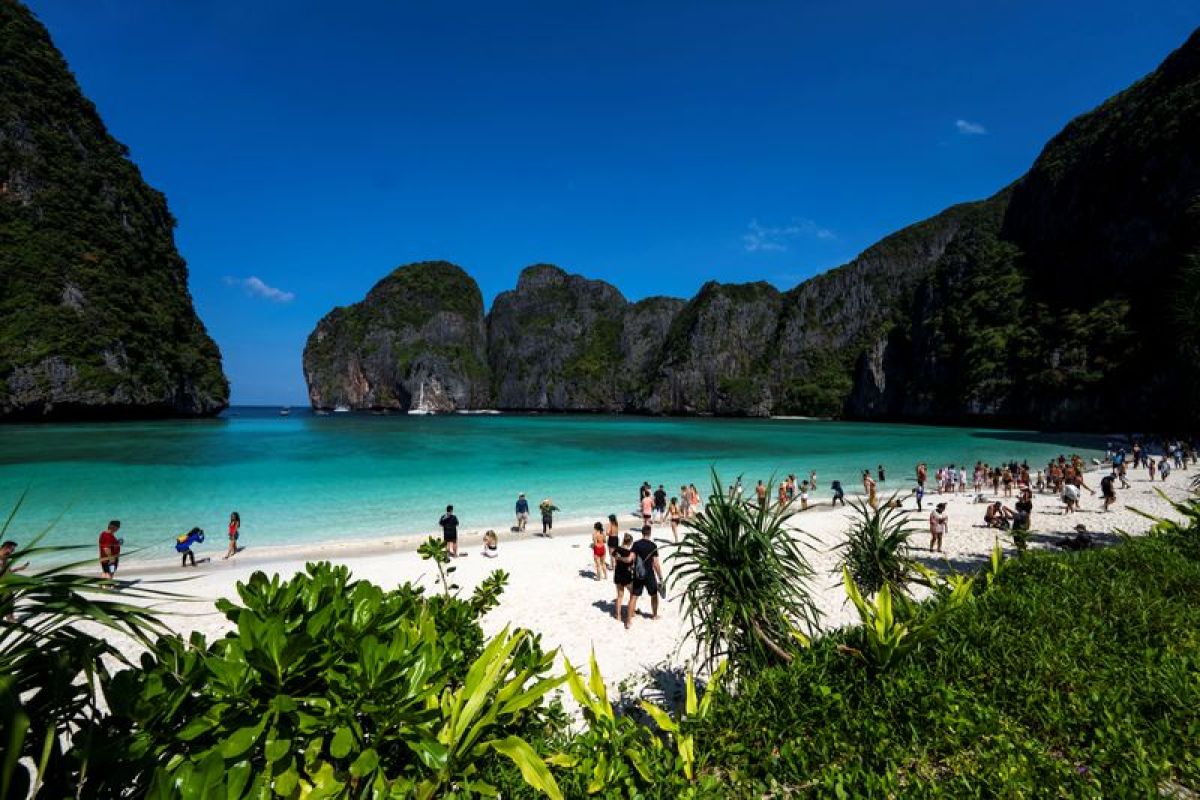 Thailand targetkan hingga 15 juta turis asing tahun ini