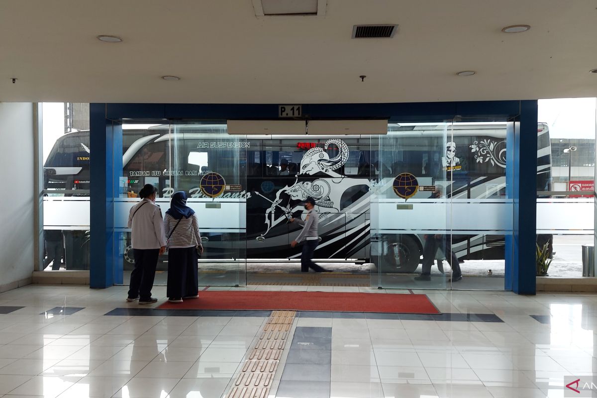 1.764 penumpang tiba di Terminal Pulo Gebang pada H+4