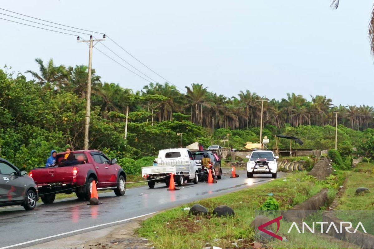 1.000 kendaraan pemudik melintasi Jalinsum ke Bengkulu-Sumbar
