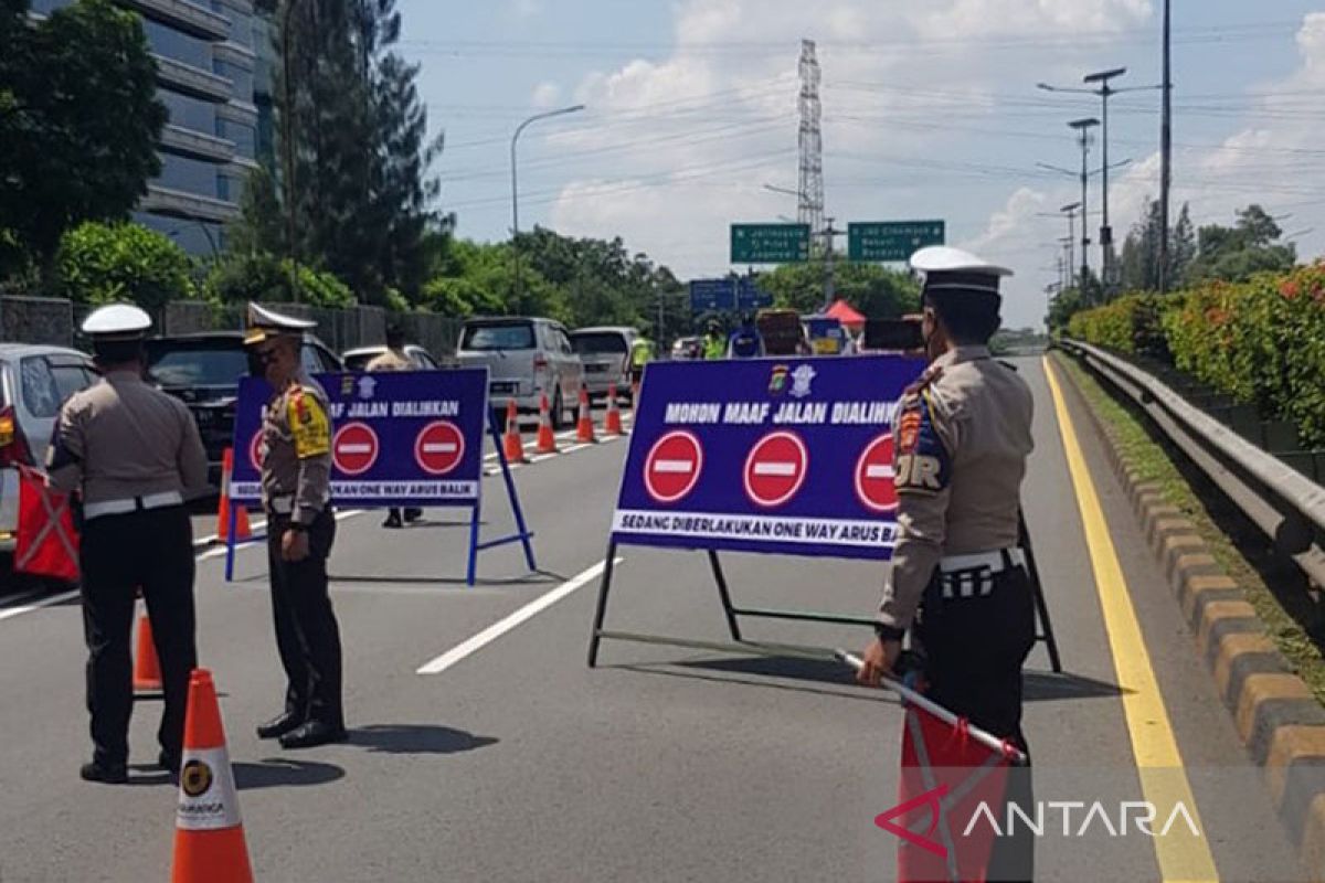 Pengalihan lalin di SS Cawang, GT Kalimalang dan SS Cikunir dihentikan