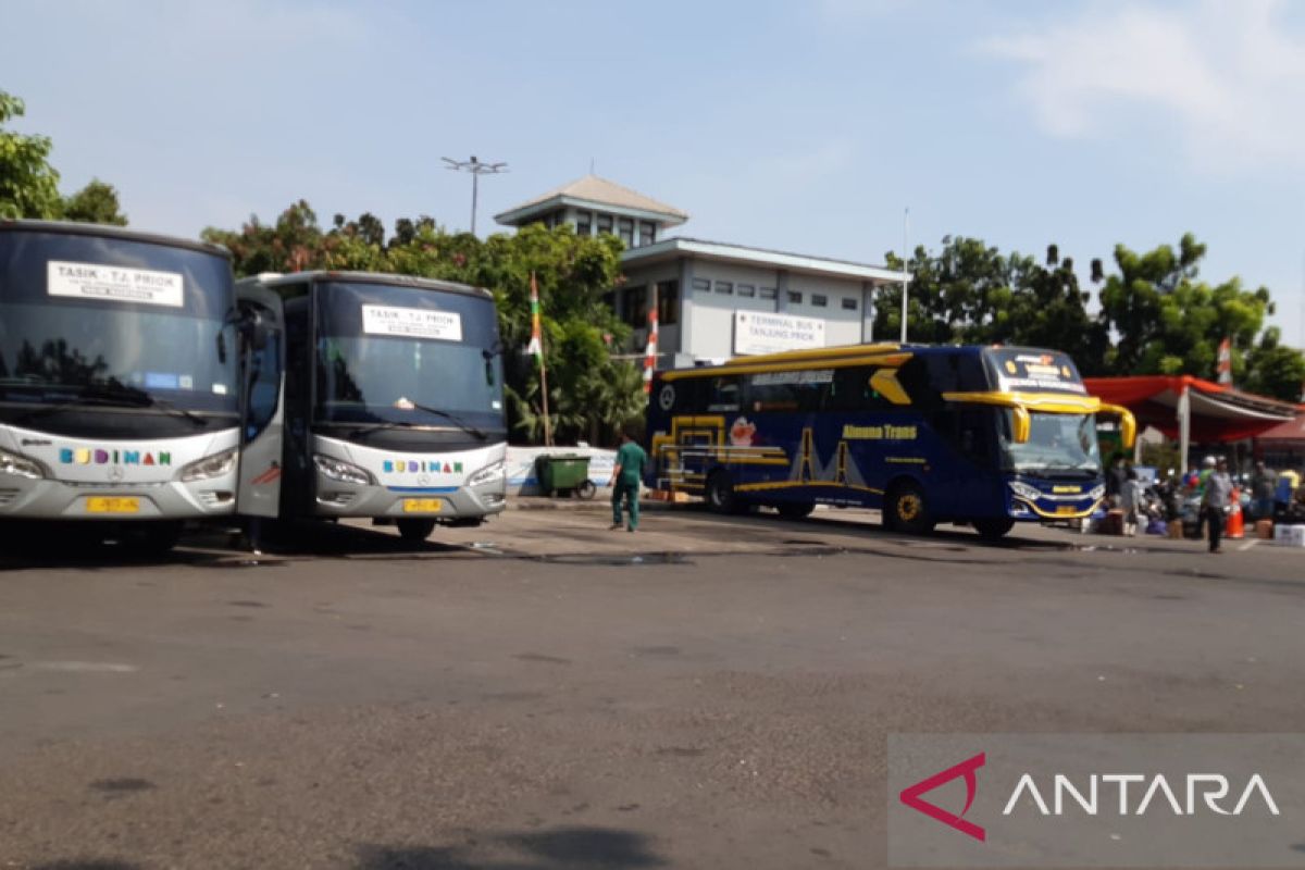 H+4 Lebaran, 921 orang dan 58 bus tiba di Terminal Tanjung Priok