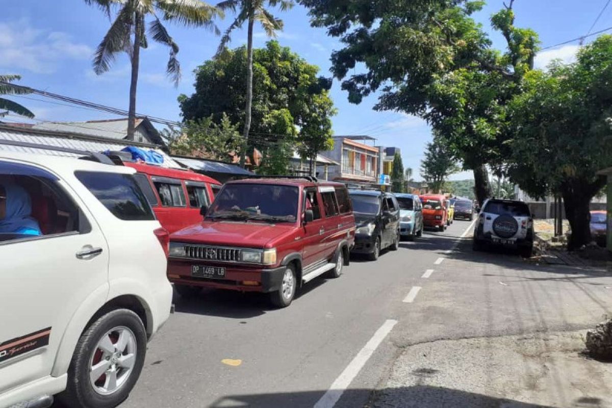 Arus balik Trans Sulawesi Sulbar mulai padat