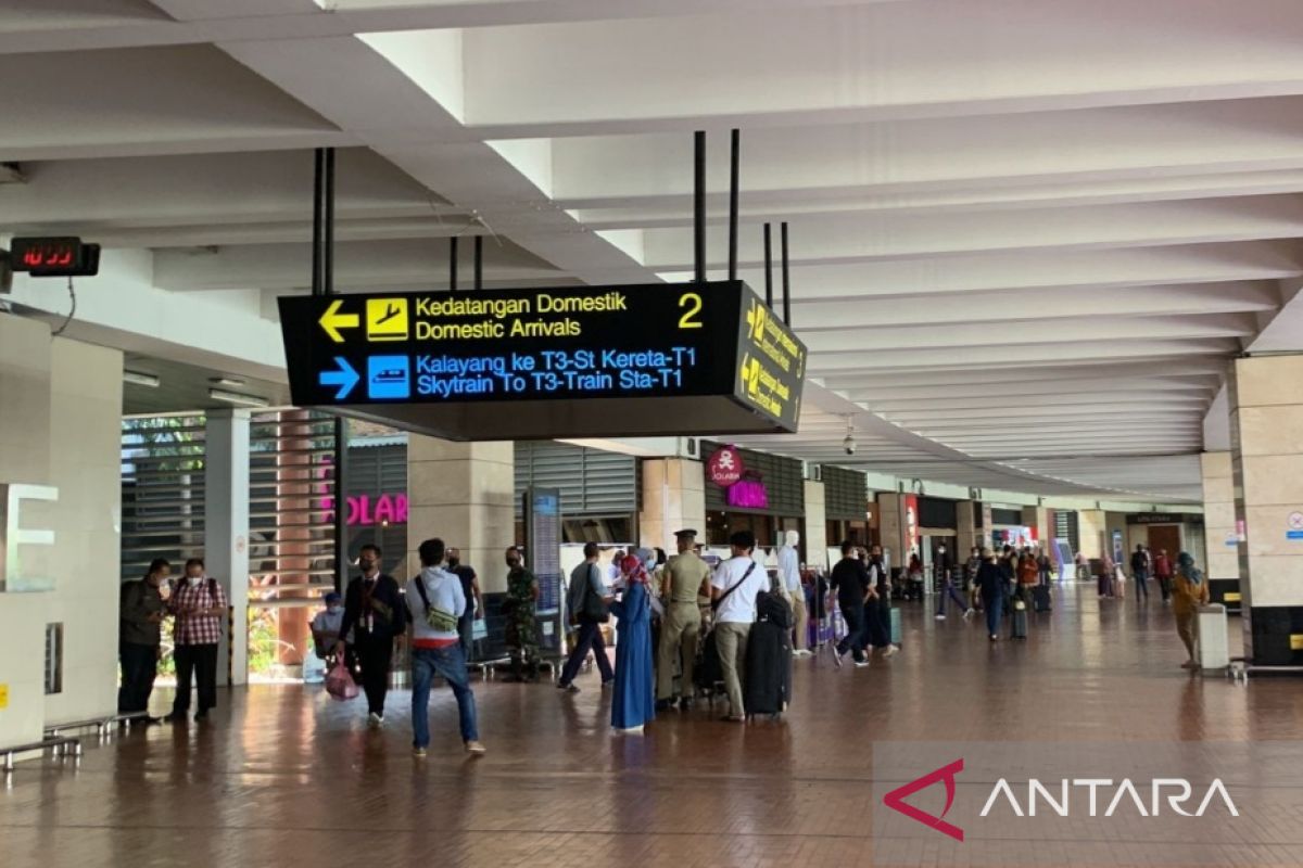 Penumpang arus balik di Bandara Soetta didominasi kedatangan dari Bali