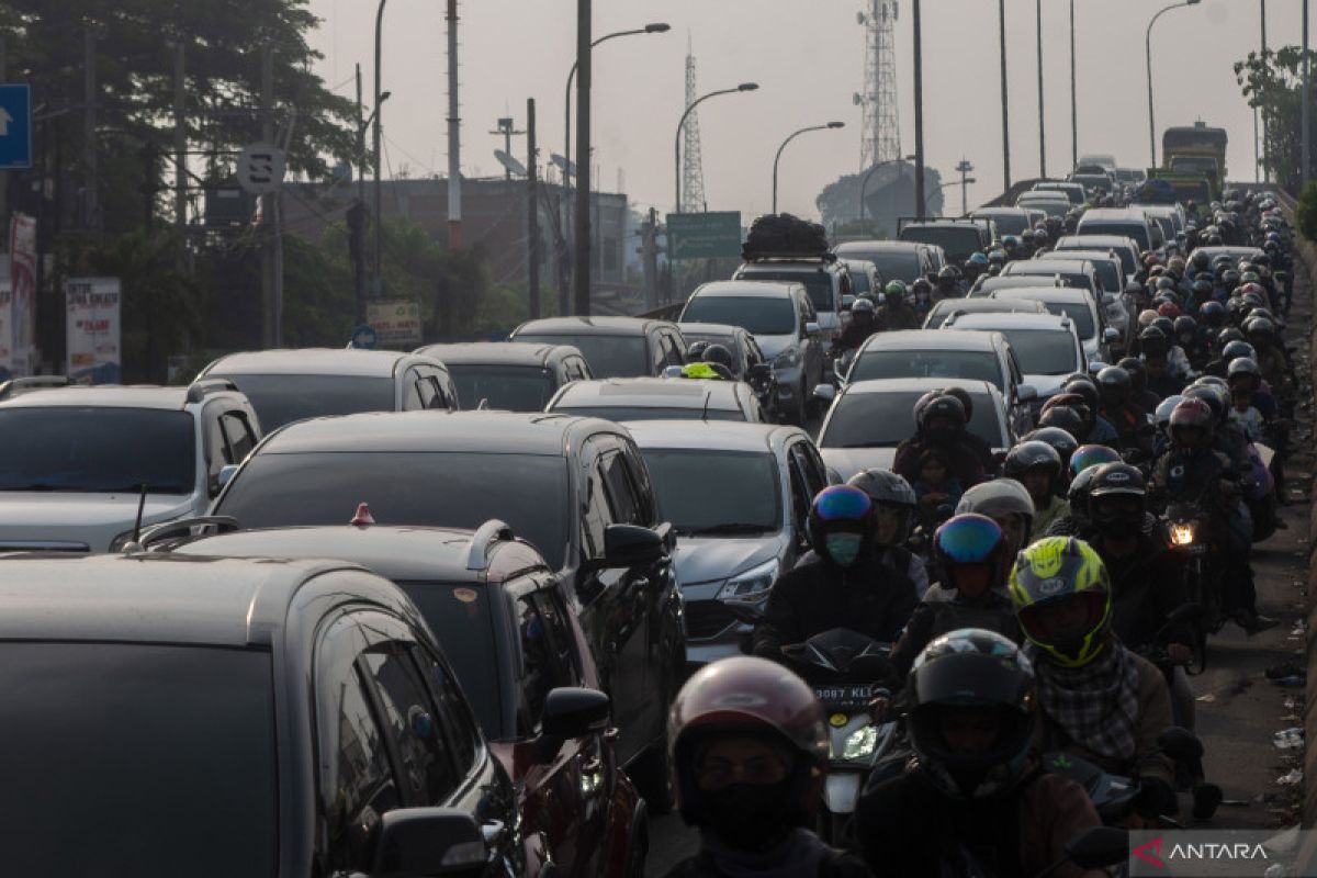 Kemenhub: Hingga H+4, 60 persen pengguna kendaraan belum balik