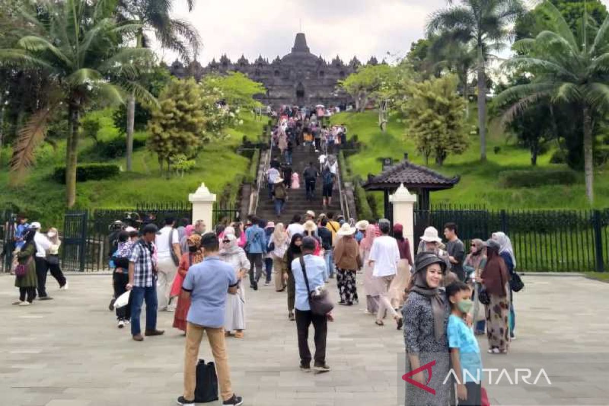Berita sepekan, Tarif Borobudur hingga ekonomi syariah di G20