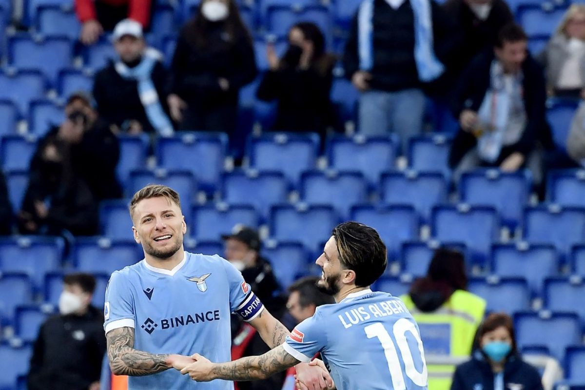 Lazio-Napoli pertimbangkan pertukaran pemain