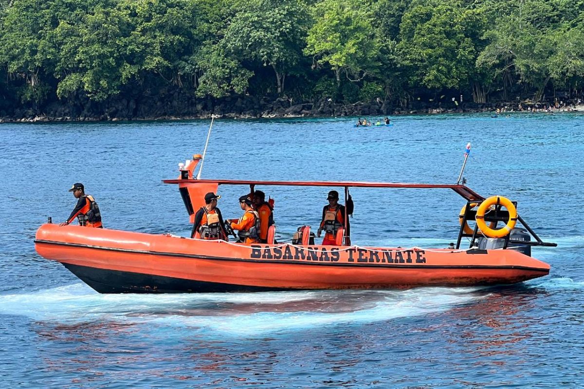 Basarnas Ternate siagakan personel membludaknya pengunjung di objek wisata