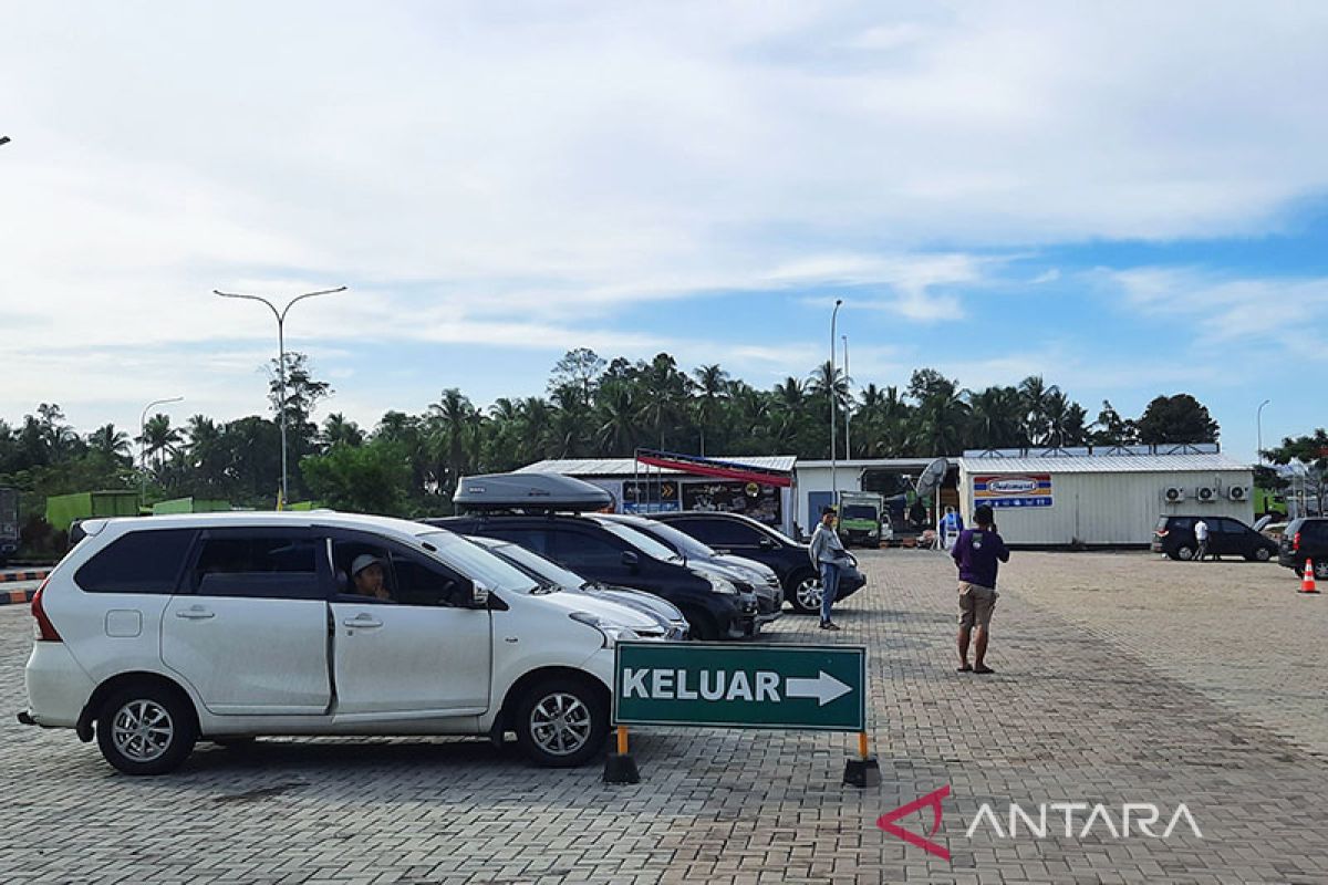 Polisi sarankan manfaatkan "rest area" cegah penumpukkan di Bakauheni