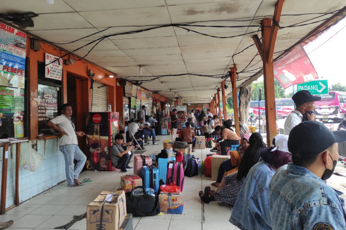 Pengelola Terminal Kalideres sebut pemudik patuhi protokol kesehatan