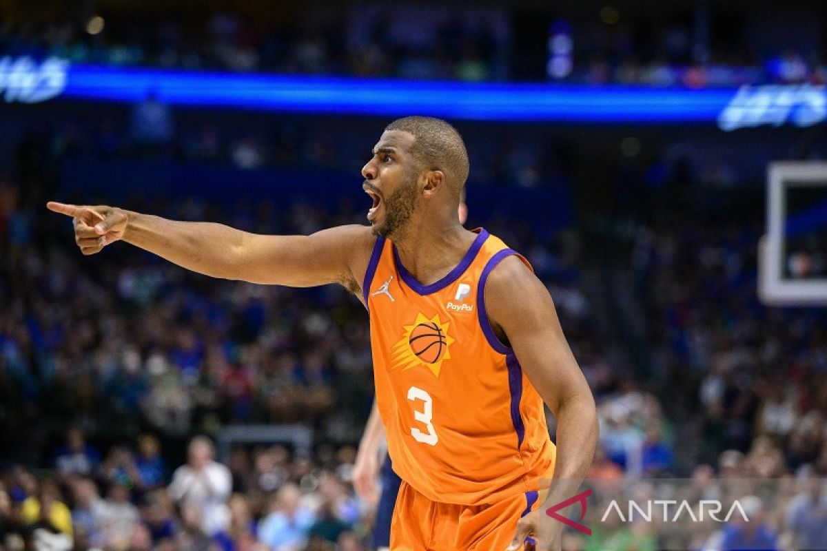 Seorang suporter Mavericks ditindak usai ganggu keluarga Chris Paul