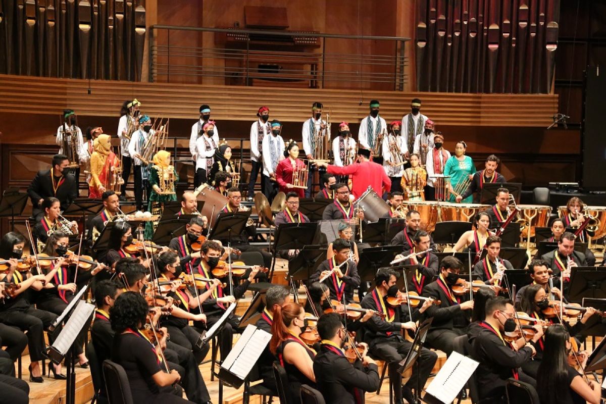 KBRI Caracas mainkan angklung bersama  orkestra dunia El Sistema