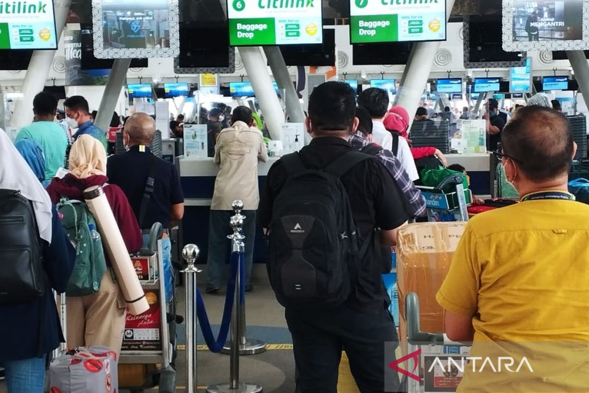 Pergerakan penumpang pesawat  di Bandara Kualanamu capai 280.630 orang