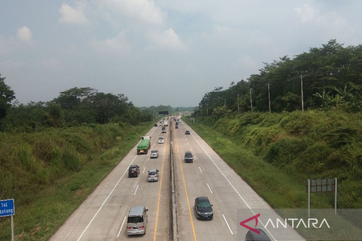 Arus balik Tol Batang-Semarang terpantau padat lancar