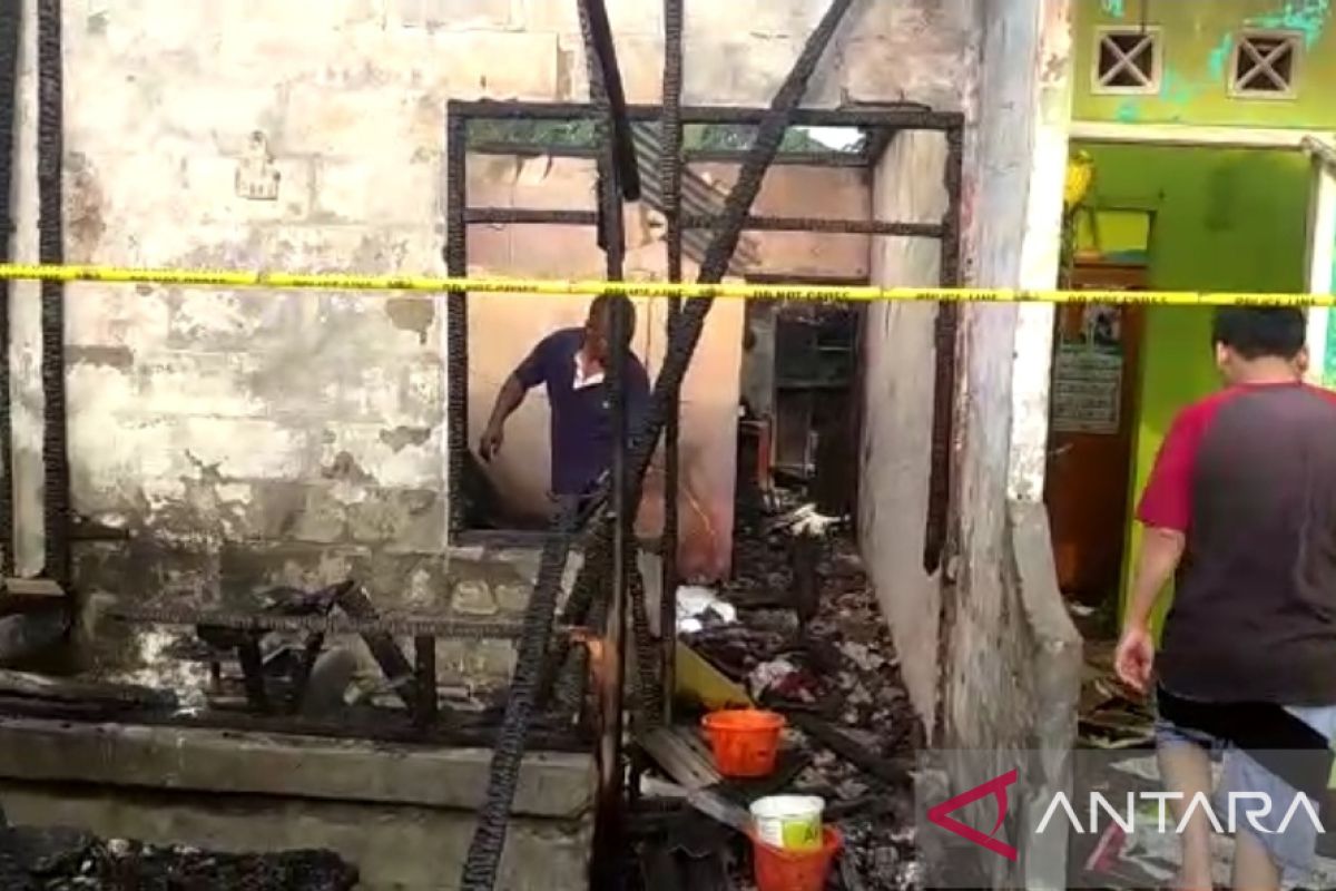 15 unit kontrakan di Tangerang terbakar akibat korsleting