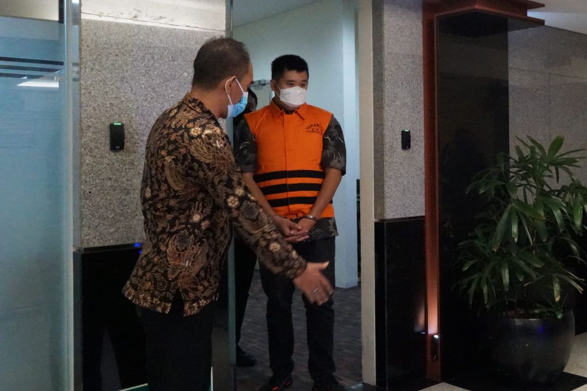 Tersangka penyuap mantan Bupati Tulungagung segera disidangkan