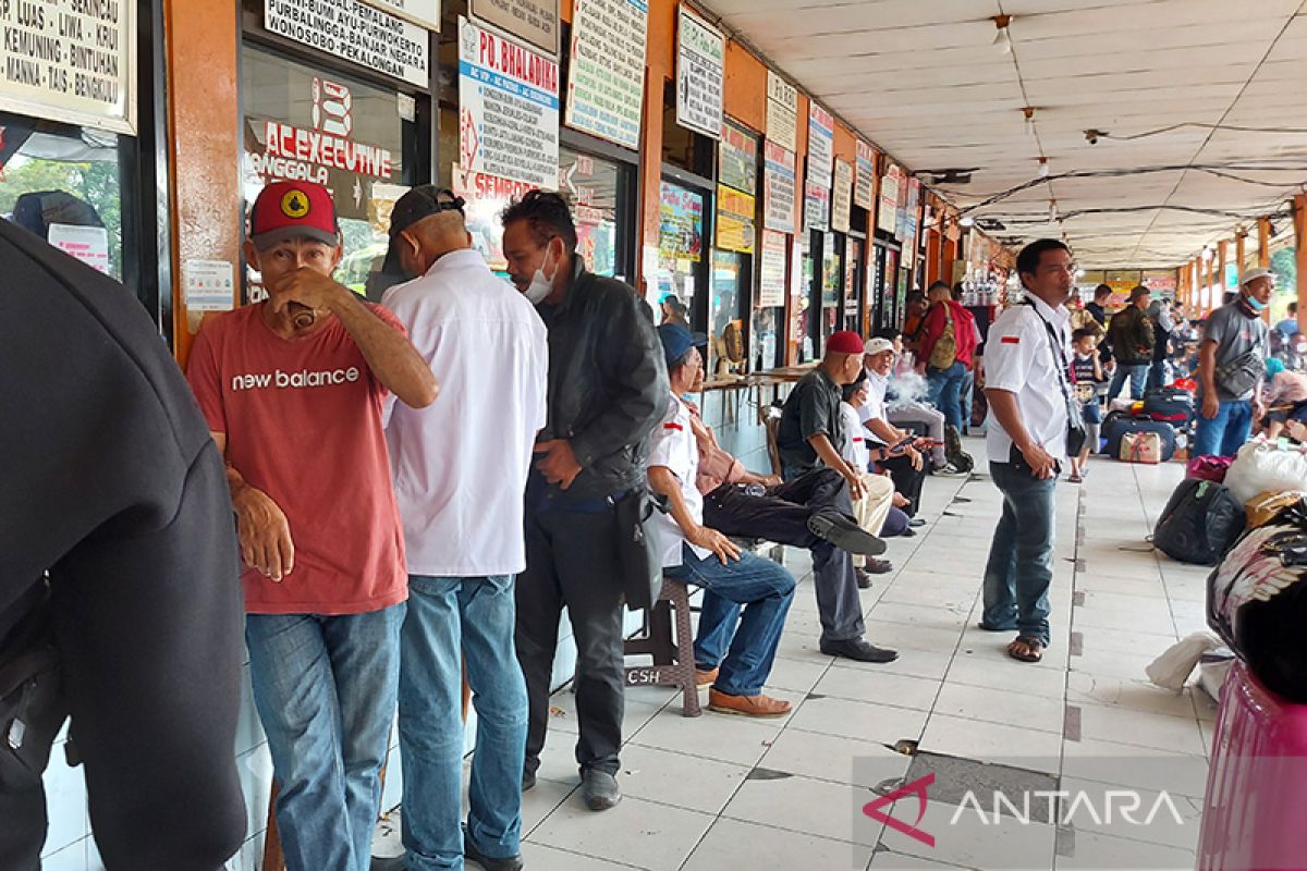 Arus mudik di Terminal Kalideres terus menurun