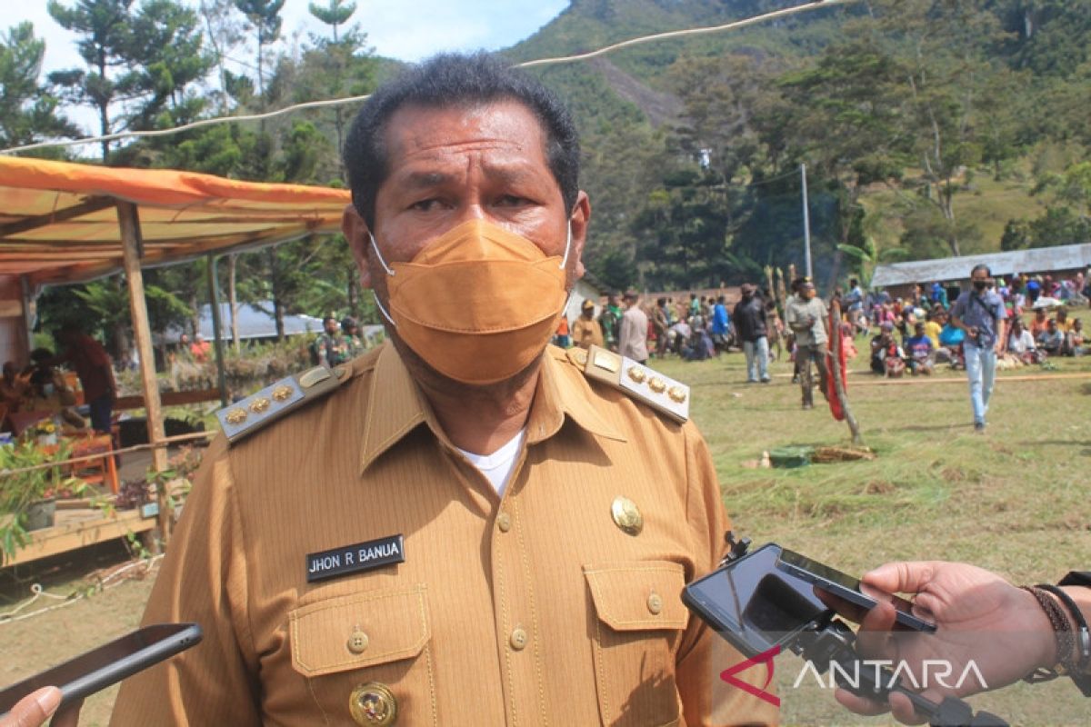 Bupati Jayawijaya minta Dinas PU segera benahi jembatan antar distrik