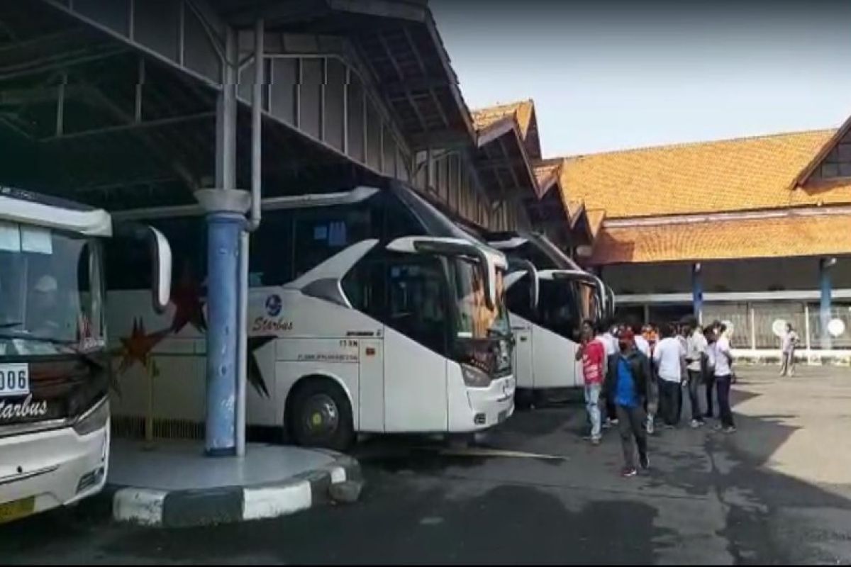 10 bus program mudik-balik Jakarta diberangkatkan dari Pekalongan