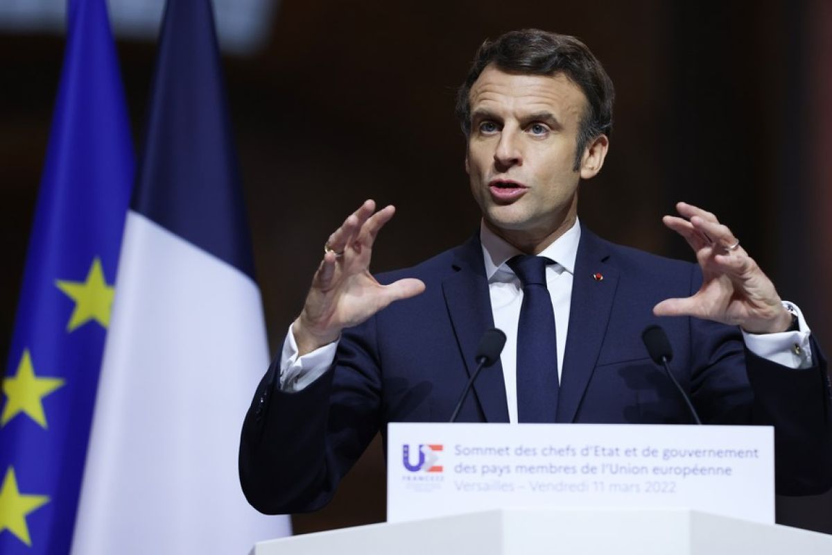 Macron usulkan pembentukan "komunitas politik Eropa"