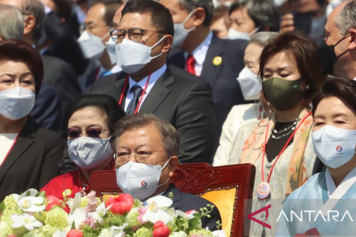 Megawati attends South Korean President Yoon's inauguration