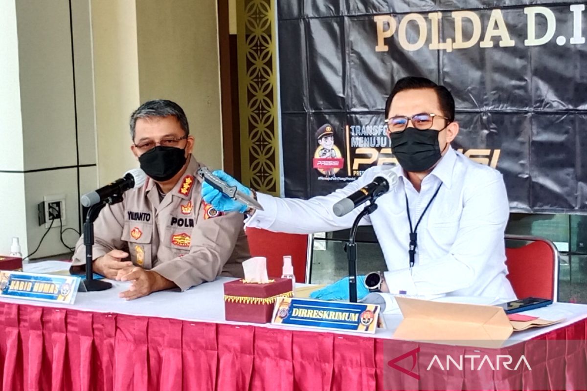 Polisi tangkap terduga pelaku penusukan dua pria di Sleman