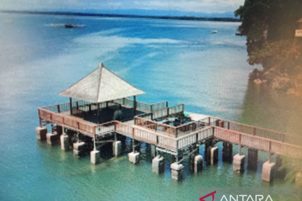 Pengunjung objek wisata Tanjung Palette Bone naik dua kali lipat saat libur