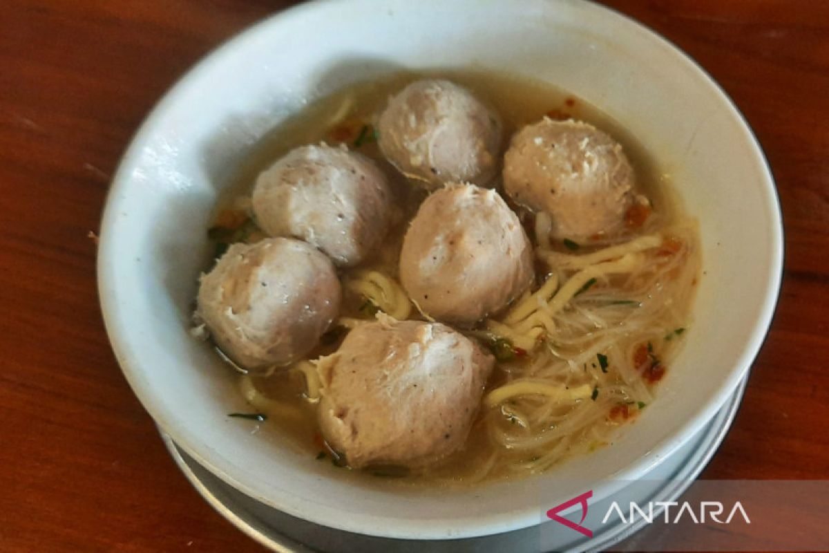 Menikmati Gurihnya Bakso Son Haji Sony Yang Hits Di Bandarlampung