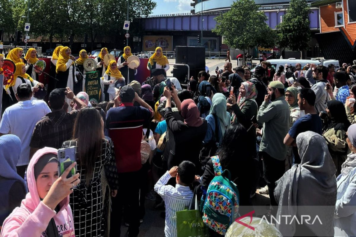 Annisaa Rebana tampil memukau di Festival Eid London