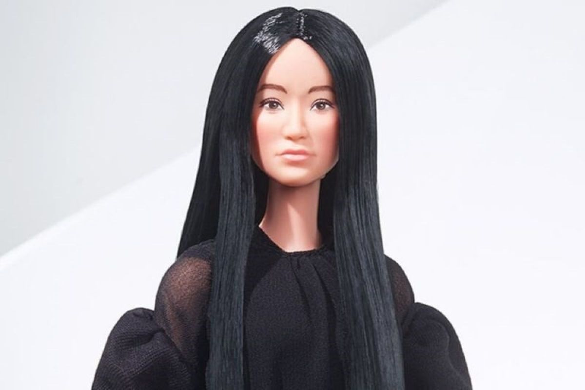 Barbie merilis boneka seri desainer Vera Wang