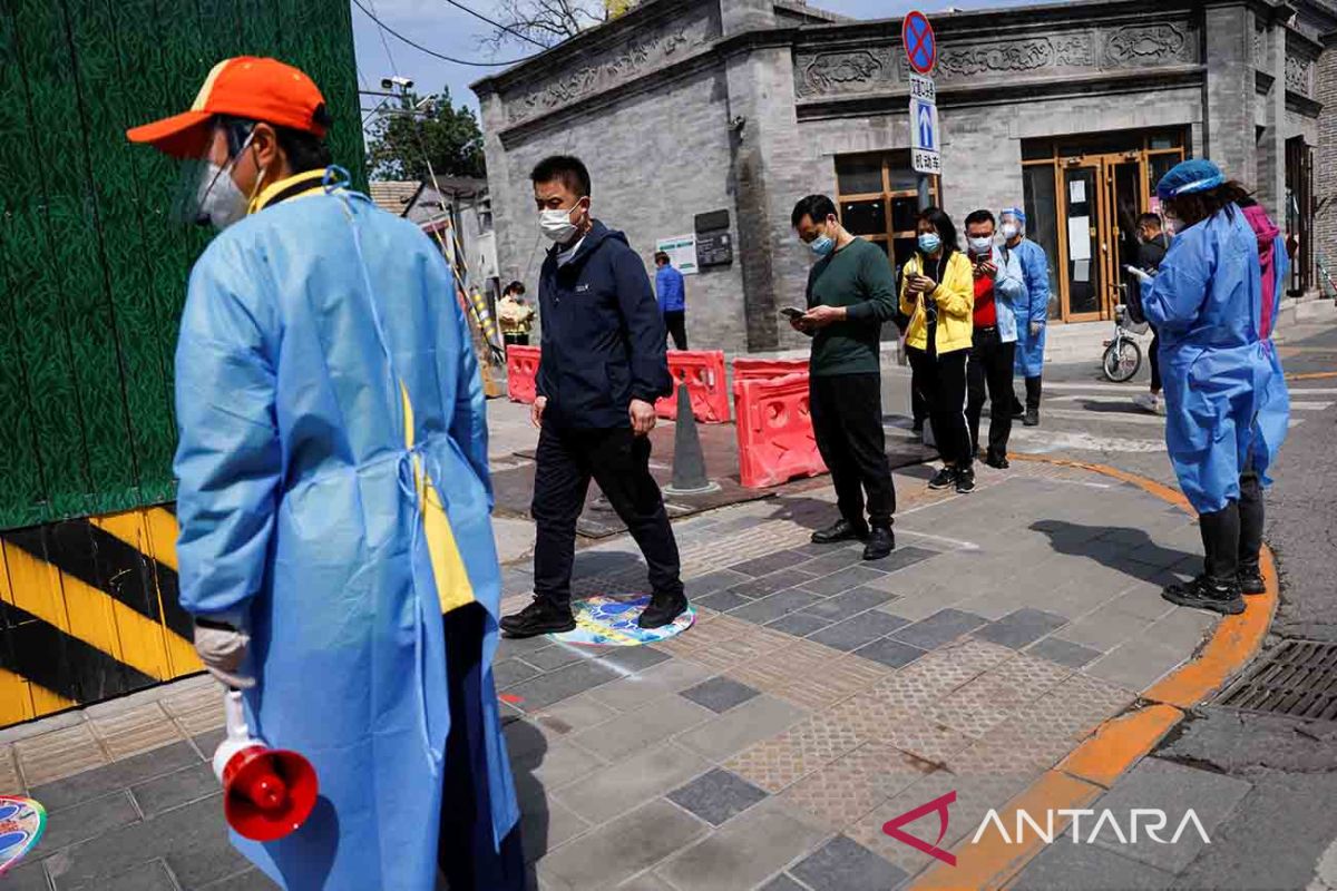 Omicron di Beijing meluas, RS darurat Shanghai ditutup