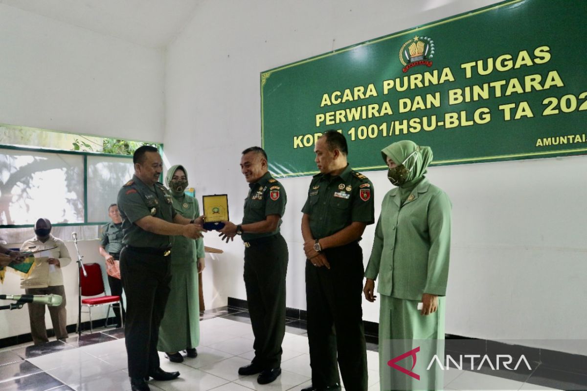 Dandim berikan apresiasi terbaik kepada prajurit yang purna tugas