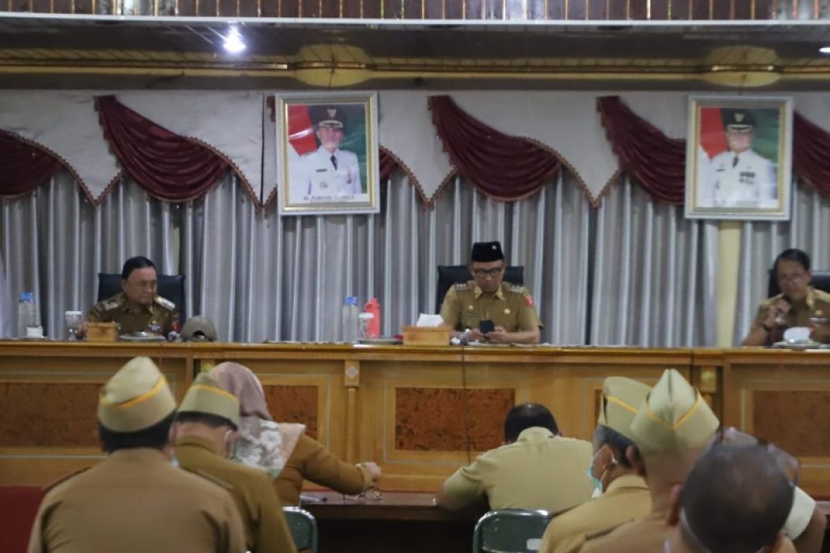 Bupati Lampung Barat gelar coffee morning bahas pelantikan peratin