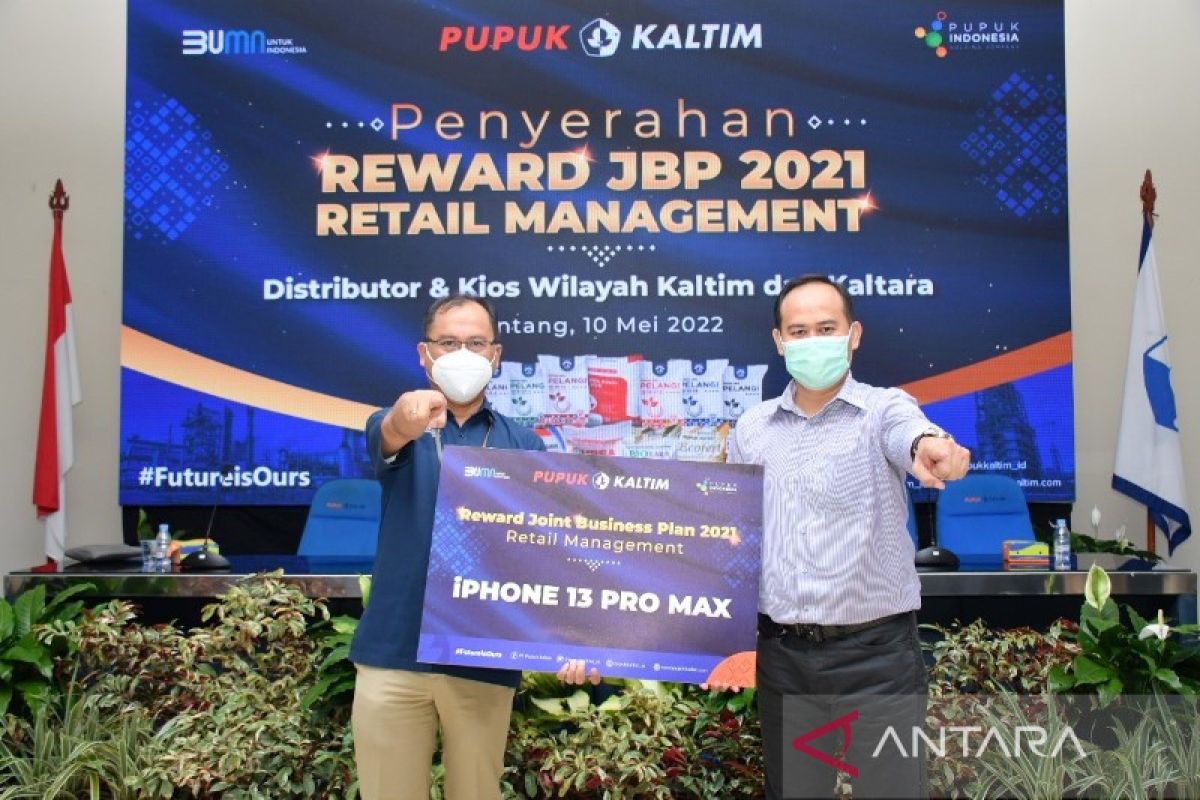 PKT beri reward kepada distributor dan kios wilayah Kaltim Kaltara