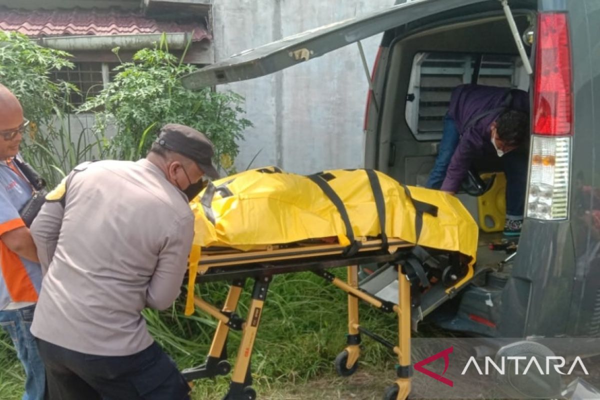 Sosok pria ditemukan tewas di bangunan ruko di Tanjungbalai