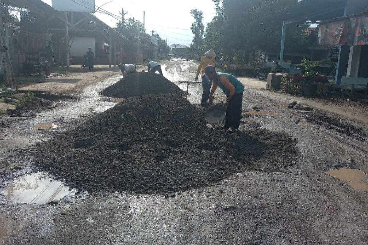 Pemkab Pati alokasikan Rp1,5 miliar untuk perbaikan jalan rusak