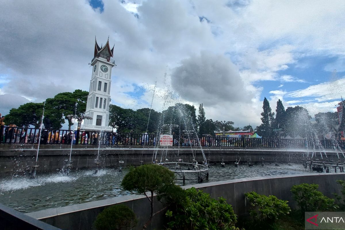 Kabar baik, Bukittinggi longgarkan penggunaan masker