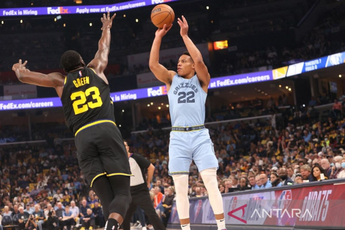 Grizzlies perpanjang napas  usai lumat Warriors 134-95