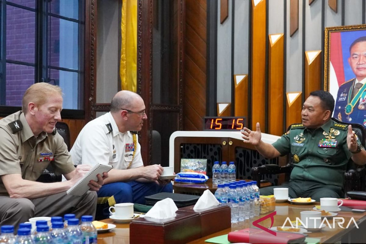 Kasad dan Atase Darat AS bahas kerja sama latihan TNI AD dengan AD AS