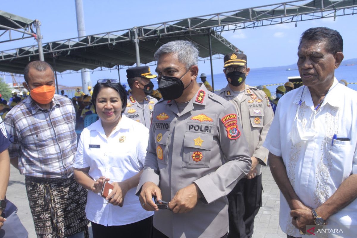 Kapolda NTT tanggapi perlakukan kasar buruh di Pelabuhan Larantuka