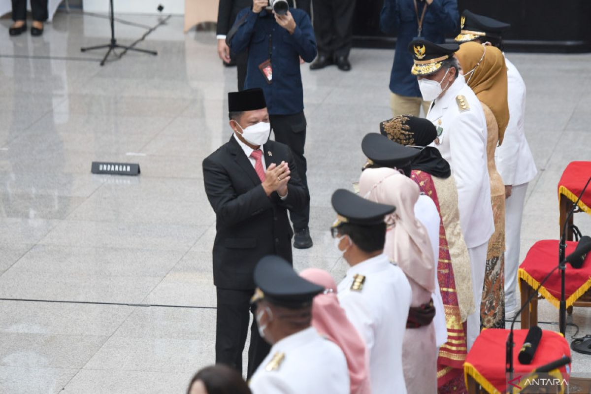 Mendagri lantik lima penjabat gubernur